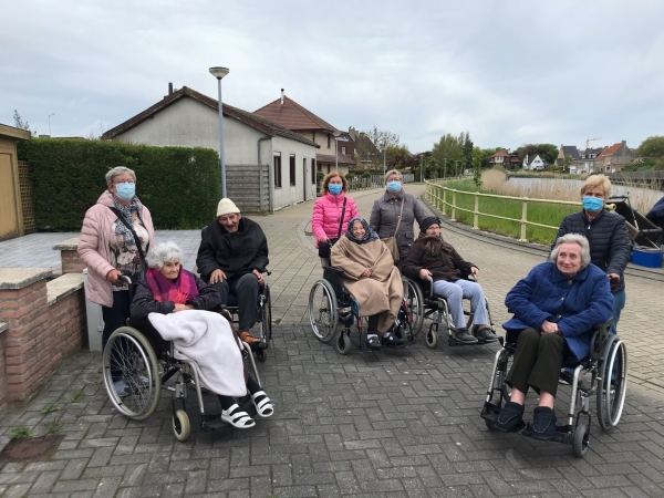 Eerste wandeling Rode Kruis